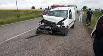 Tekirdağ'da Trafik Kazası: 8 Yaralı