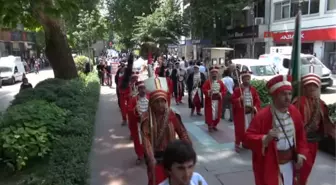 Anadolu Gençlik Derneği'nden İzmit'te Fetih Yürüyüşü