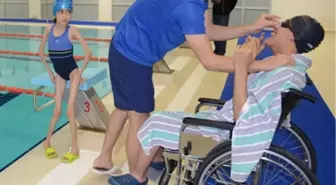 Engelli Rekortmenin Hedefi Olimpiyatlarda Kulaç Atmak