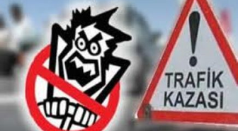 Antalya'da Motosiklet Direğe Çaptı: 2 Ölü