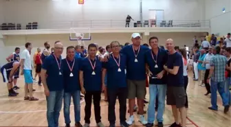 Aydın'a Veteranlar Basketbolda Centilmenlik Ödülü