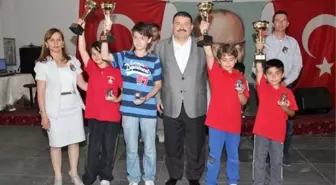 Satranç Tutkunları Honaz'da Buluştu