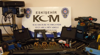 Silah Atölyesi Kuran Şebeke Çökertildi