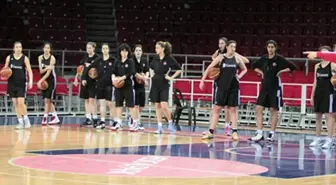 Yıldız Kız Mili Basketbol Takımı'nn Aday Kadrosu Belli Oldu