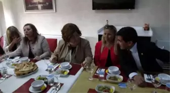 AK Parti Kadın Kolları Genel Başkanı Akşit Mahmudiye'de