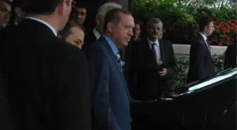 Başbakan Erdoğan, Yanına Gelen Engelli Vatandaşı Dinledi