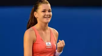 Radwanska'dan Erken Veda