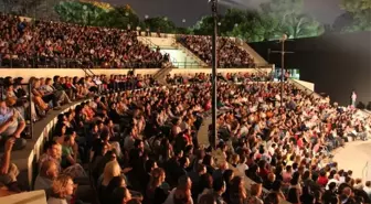 Güldür Güldür İlk Kez İzmir Seyircisi İle Buluştu