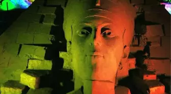 Viking Kralı Odin Canlandı