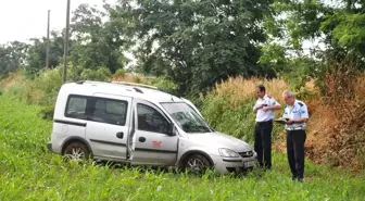 Manisa'da Şekeri Düşen Sürücü Kaza Yaptı