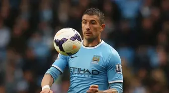 Manchester City'nin Sol Beki Kolarov'a Bayern Münih Talip