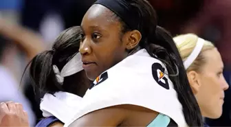 Tina Charles Fenerbahçe'de