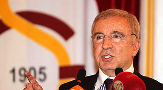 Aysal: 'Transferde Tek Yetkili Benim'
