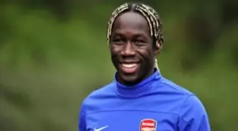 Bacary Sagna, Manchester City'ye Gidiyor