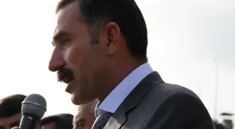 BDP'li Belediye Başkanından Oturma Eylemi Yapan Ailelere Ziyaret