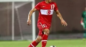 Yüzerken Kaybolan Milli Futbolcu Denizde Aranıyor