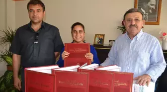 Diyanet İşleri Başkanlığı'ndan Görme Engelli Öğrenciye Özel Kitap Seti