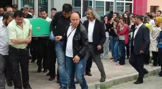 Doçent Cinayetine Sebep Olan Sekreter Serbest