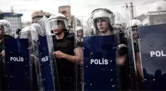 Taksim'de '3. Havalimanı' Protestosunda Gerginlik