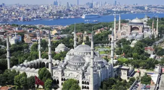Sanat Tarihçisi Eyice: Ayasofya'da Sütunlarda Yamulmalar Var