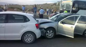 Trafik Kazalarında Sekiz Kişi Yaralandı