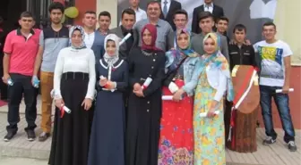 Burhaniye İmam Hatip'te 6.mezuniyet Coşkusu