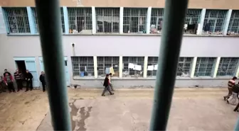 Diyarbakır'da 10 Kişinin Öldüğü Cezaevi Davasında Karar