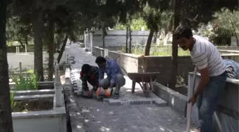 Gebze Mezarlıklarında Hummalı Çalışmalar