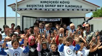 Beşiktaş Kulübü, Iğdır'da Şeref Bey İlkokulu'nu Açtı