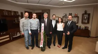 Diş Hekimlerinden Başkan Karaosmanoğlu'na Ziyaret