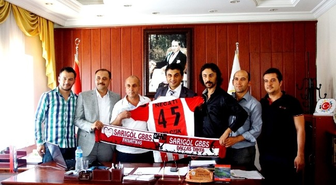 Sarıgöl Gençlerbirliği Belediyespor Taraftarlar Derneği, Başkan Selçuk'u Ziyaret Etti