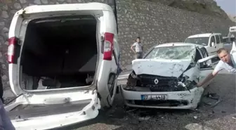 Bitlis'te Trafik Kazası: 5 Yaralı