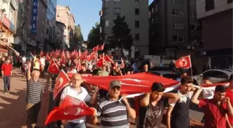 Zonguldak'ta Bayrak Protestosu