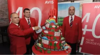 Avıs 40 Yaşında