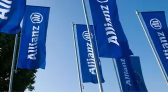 Allianz Başarılı Satış Ekiplerini Moskova Seyahatiyle Ödüllendirdi