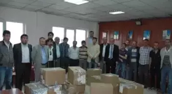 Erzurumlu Ciritcilere Kıyafet Yardımı