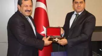 Kick Boks Federasyon Başkanı Kayıcı'dan, Emniyet Müdürü Gezer'e Ziyaret