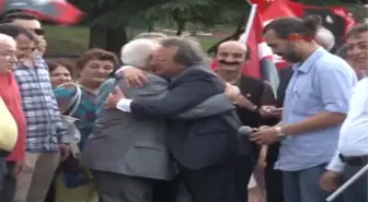 Cezaevinden Üniformalarını Giyip Çıktılar