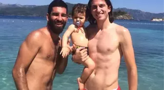 Arda Turan ve Takım Arkadaşı Filipe Luis Marmaris'te Tatilde