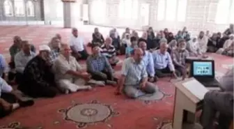 Emet'te Hacı Adaylarına Seminer Verildi