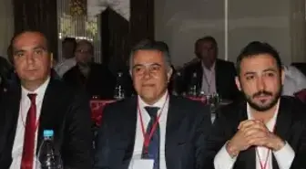 Hoşçan: Başkanların Didişmesi Futbola Zarar Veriyor
