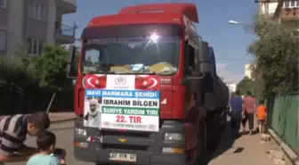 İHH, Kilis'teki Suriyeliler'e 26 ton un gönderdi -