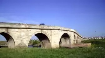 Anadolu'yu Balkanlar'a Bağlayan Köprü Restore Edilecek