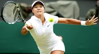 Li Na, Wimbledon'da İkinci Tura Yükseldi