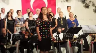 Gönül Dostları 3 Ay Hazırlanıp Konser Verdi