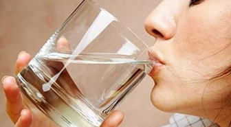 Sahurdan Sonra En Az 1 Litre Su İçilmeli