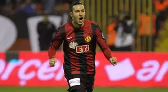 Necati Ateş Eskişehirspor ile Yollarını Ayırdı