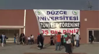 DÜ'de mezuniyet coşkusu -