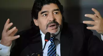 Maradona'dan Luis Suarez'e Destek Geldi