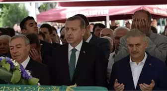 Erdoğan-Sarıgül Cenazede Yan Yana Gelmedi